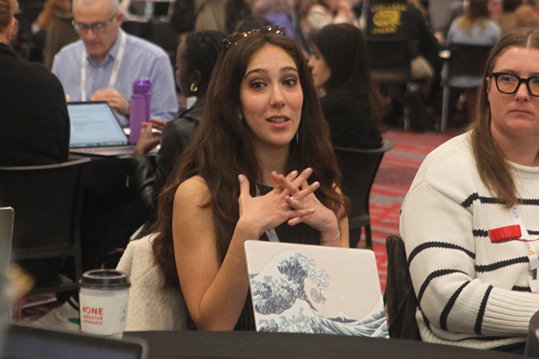 ilke Bayazitli at roundtable session discussing her findings