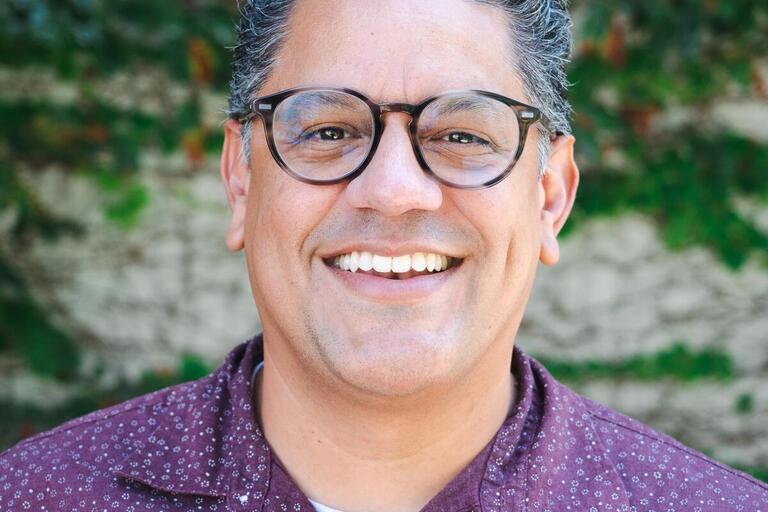 Manny Herrera headshot